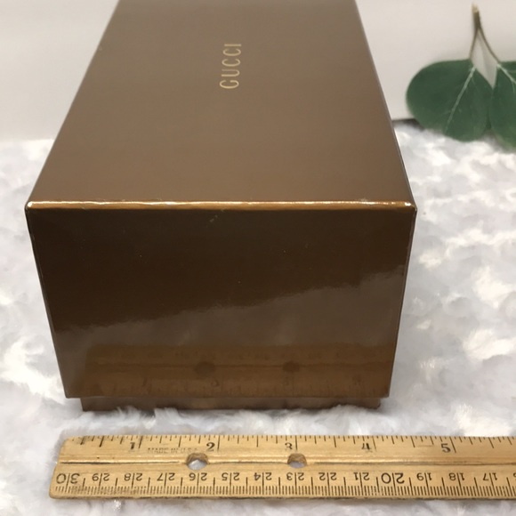 Gucci Brown Box Shelf Decor 2 PIECE BOX gold and brown decor - Picture 11 of 11
